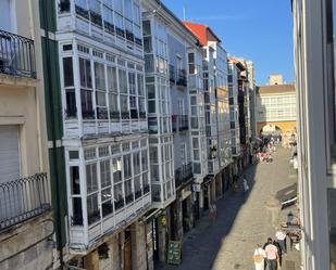 Vista exterior de Pis de lloguer en Burgos Capital amb Terrassa i Balcó