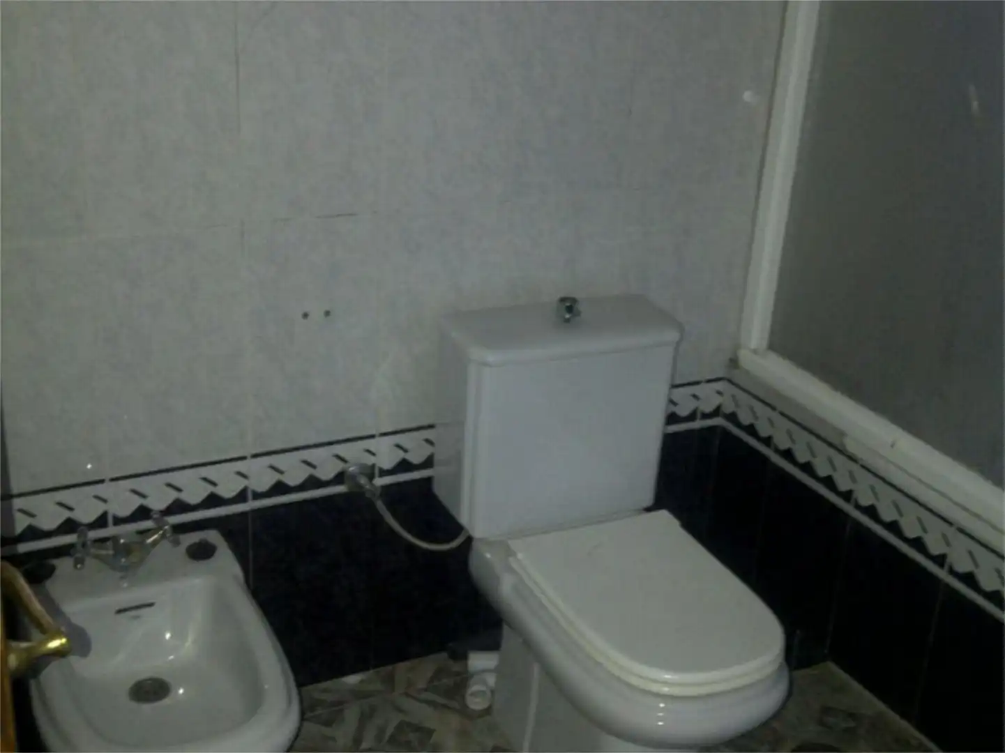 Piso en venta en Calle Escuelas, 6, Castro del Río Baño de Piso en venta en Castro del Río con Terraza y Balcón