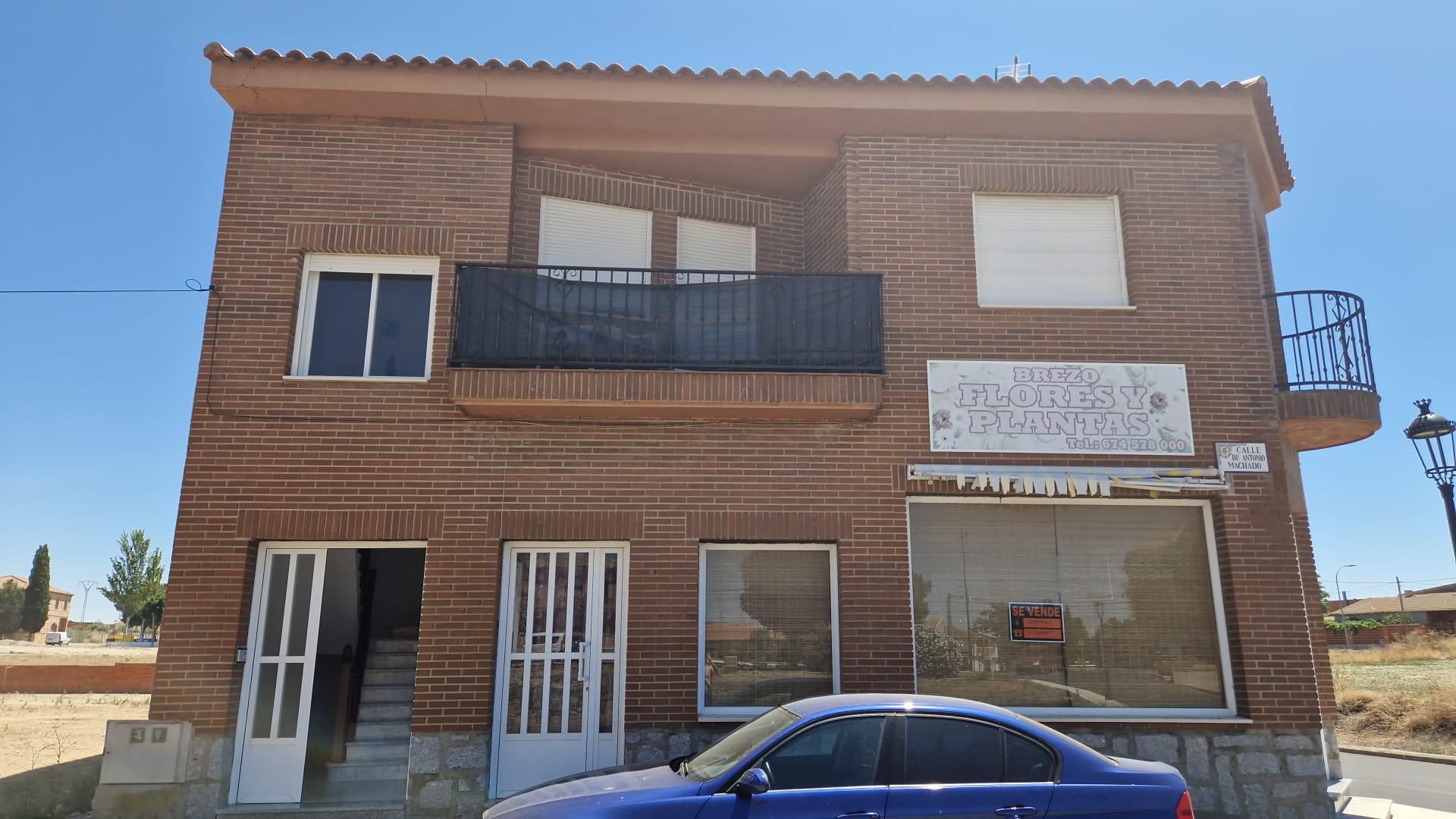 Vista exterior de Casa o xalet en venda en Gálvez amb Calefacció, Jardí privat i Terrassa