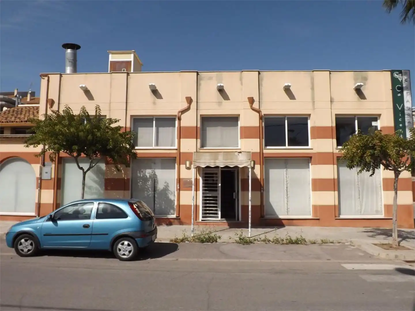 Vista exterior de Local en venta en Chilches / Xilxes