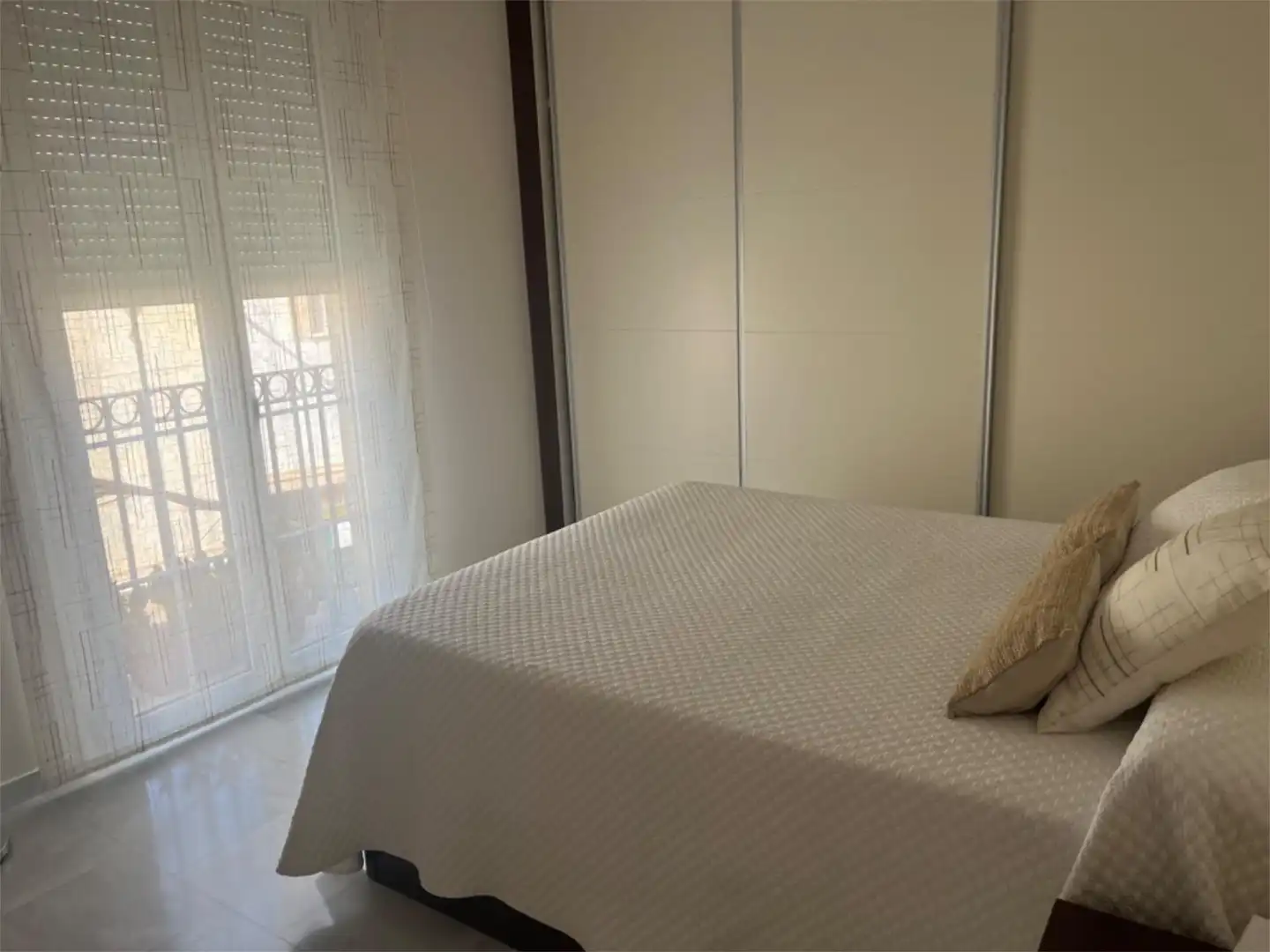 Casa adosada en venta en Calle Jose Maria Garcia Benavides, 6, Posadas Habitación de Casa adosada en venta en Posadas con Aire acondicionado, Calefacción y Amueblado