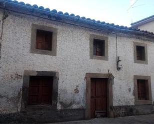 Vista exterior de Casa o xalet en venda en Lumbrales amb Jardí privat i Traster