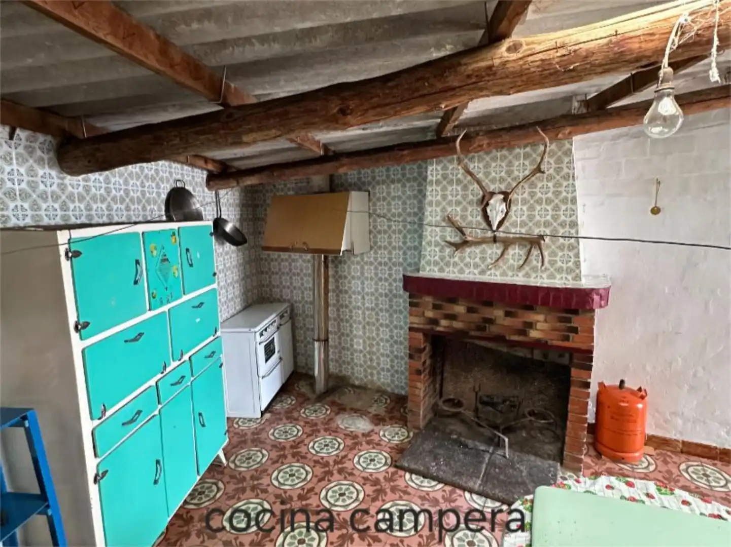 Flat for sale in Callejón Colmenar, 8, Cabezarrubias del Puerto Kitchen of Flat for sale in Cabezarrubias del Puerto with Heating, Terrace and Storage room