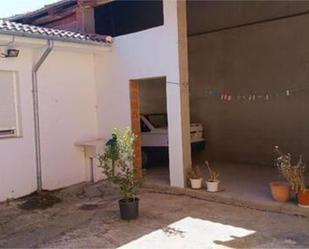 Exterior view of House or chalet for sale in Santa María de la Vega  with Terrace