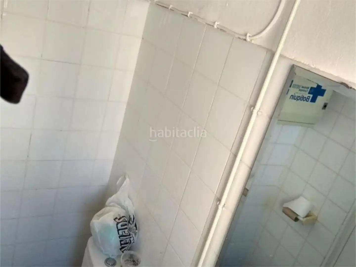 Local en venta en Carrer de Francesc Bastos, 14, Nou Eixample Sud Baño de Local en venta en Tarragona con Aire acondicionado, Parquet y Amueblado
