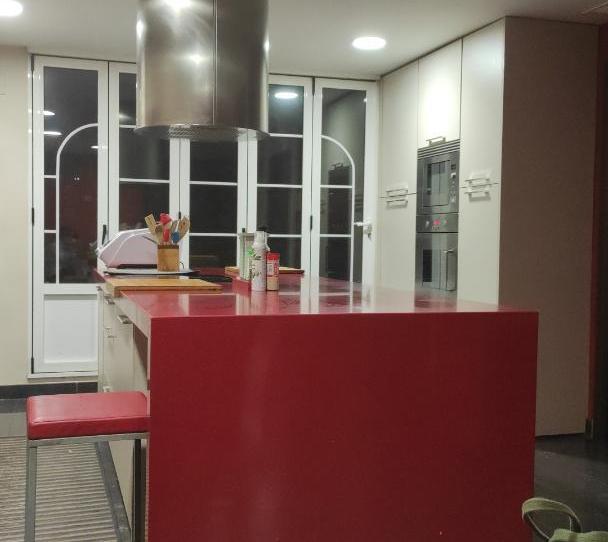 Casa adosada en venda a Carrer Vall D'uixó, 8, Avenida Alemania-Italia, Castellón - imatge 1 Foto 1 de Casa adosada en venda a Carrer Vall D'uixó, 8, Avenida Alemania-Italia, Castellón