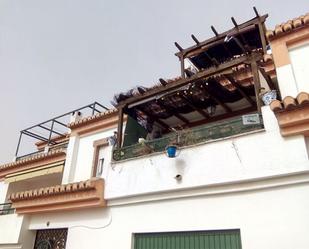 Vista exterior de Pis en venda en  Granada Capital amb Aire condicionat, Terrassa i Piscina