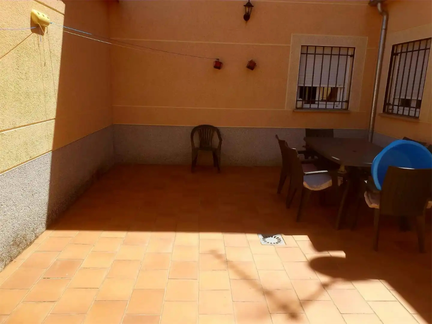 Houses for sale in Calle del Medio, Aldeanueva de la Sierra Terrace of Houses for sale in Aldeanueva de la Sierra with Heating, Storage room and Furnished