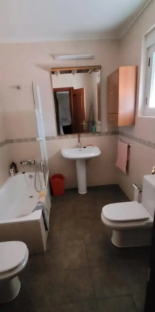 Houses for sale in Calle del Medio, Aldeanueva de la Sierra Bathroom of Houses for sale in Aldeanueva de la Sierra with Heating, Storage room and Furnished