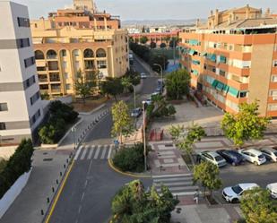 Exterior view of Flat for sale in  Granada Capital  with Air Conditioner, Terrace and Balcony