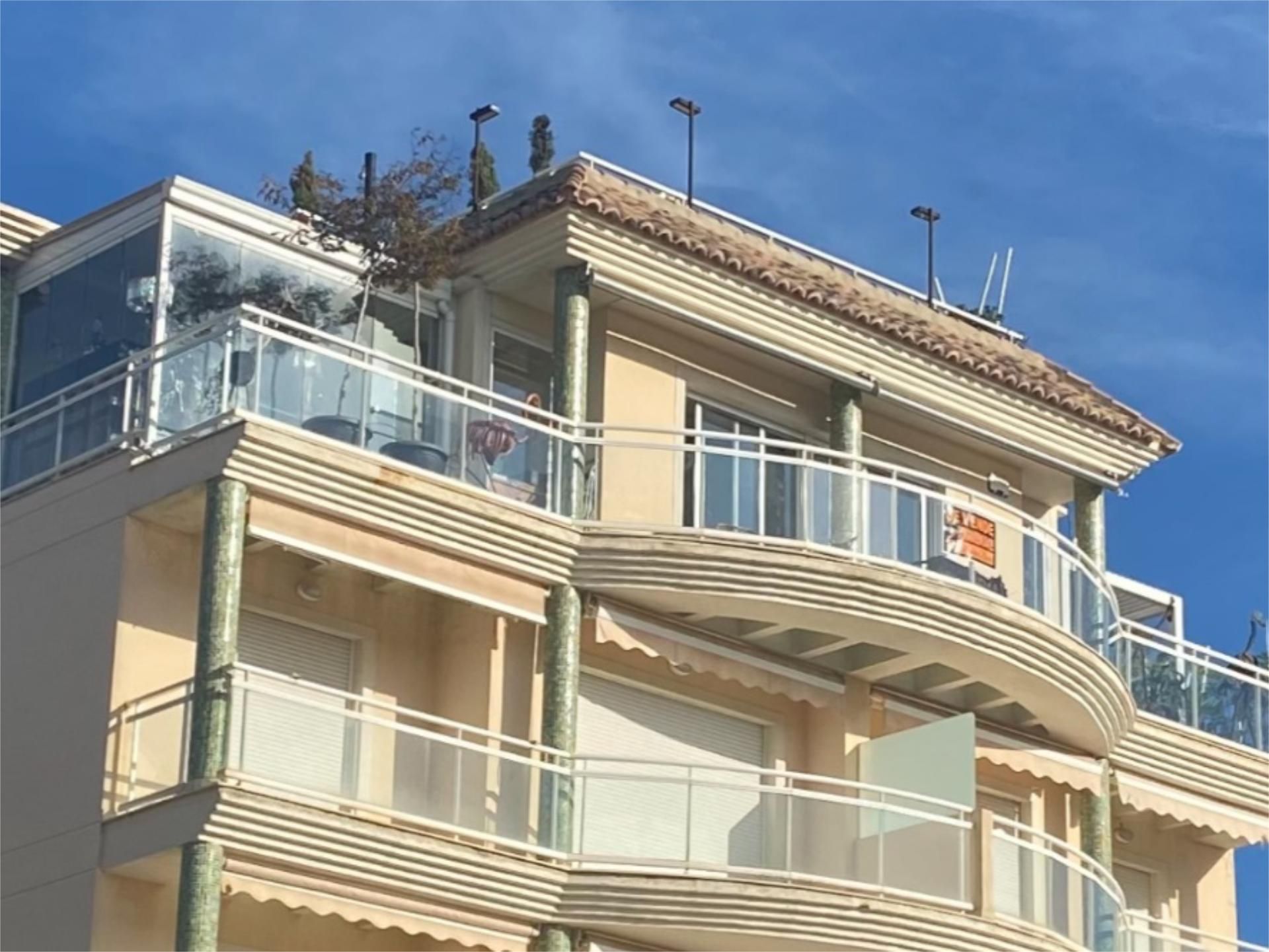 Exterior view of Flat for sale in Oliva  with Air Conditioner, Heating and Private garden