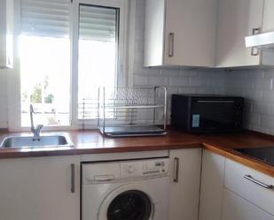 Kitchen of Flat to rent in  Sevilla Capital  with Air Conditioner and Balcony