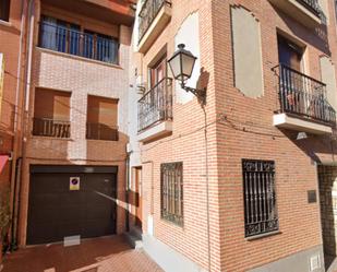 Exterior view of Garage to rent in Olmedo