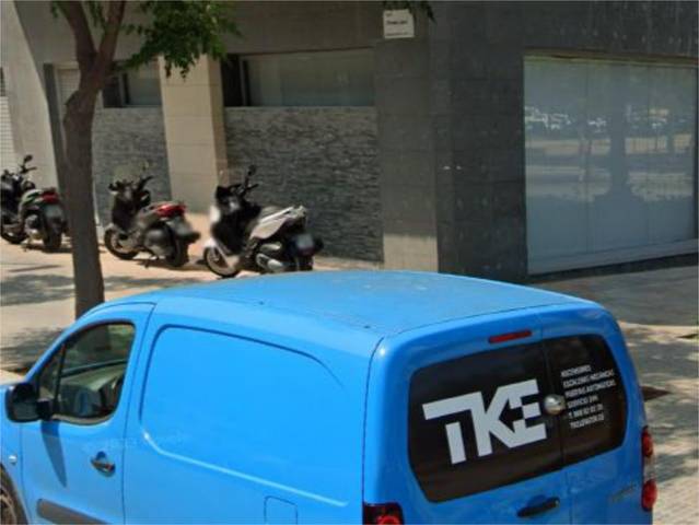 Local comercial en Alquiler en Carrer d'Ernest Lluch, 4 en Eixample Sud - La Barceloneta