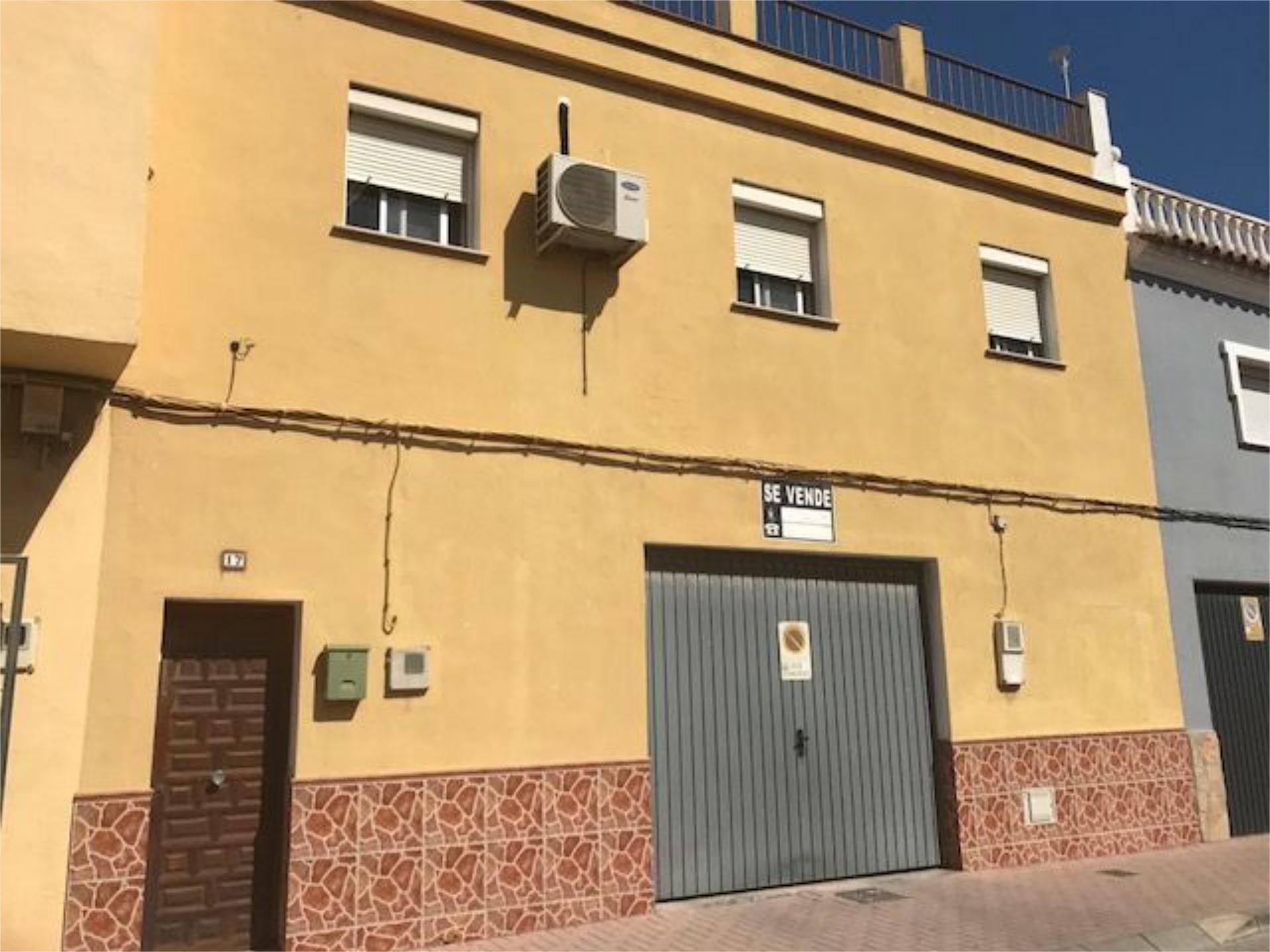 Vista exterior de Pis en venda en Los Barrios amb Aire condicionat, Calefacció i Traster