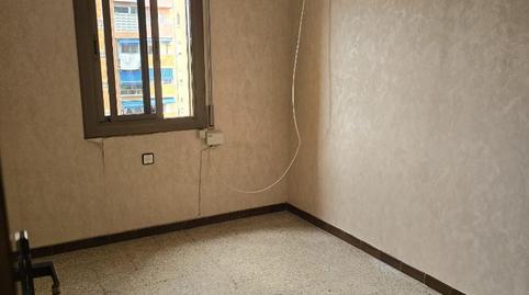 Photo 5 of Flat for sale in Plaça de Montellà, 1, La Roureda, Barcelona