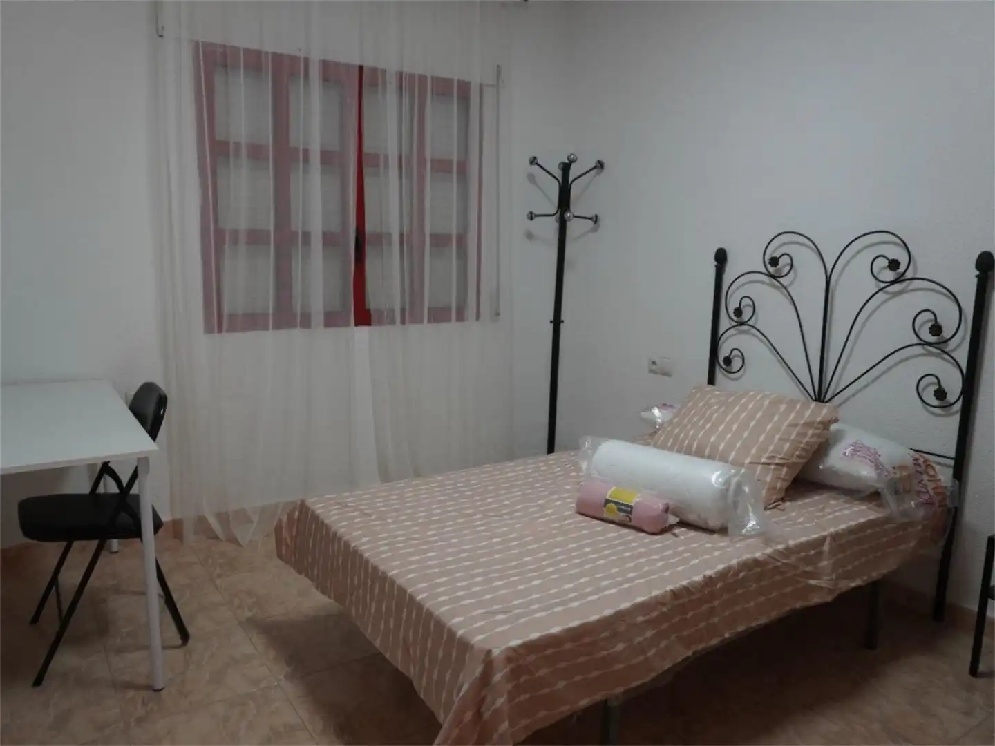 Habitació a Calle Federico García Lorca, 7, La Ñora Dormitori de Dúplex per a compartir en Murcia amb Aire condicionat, Calefacció i Terrassa