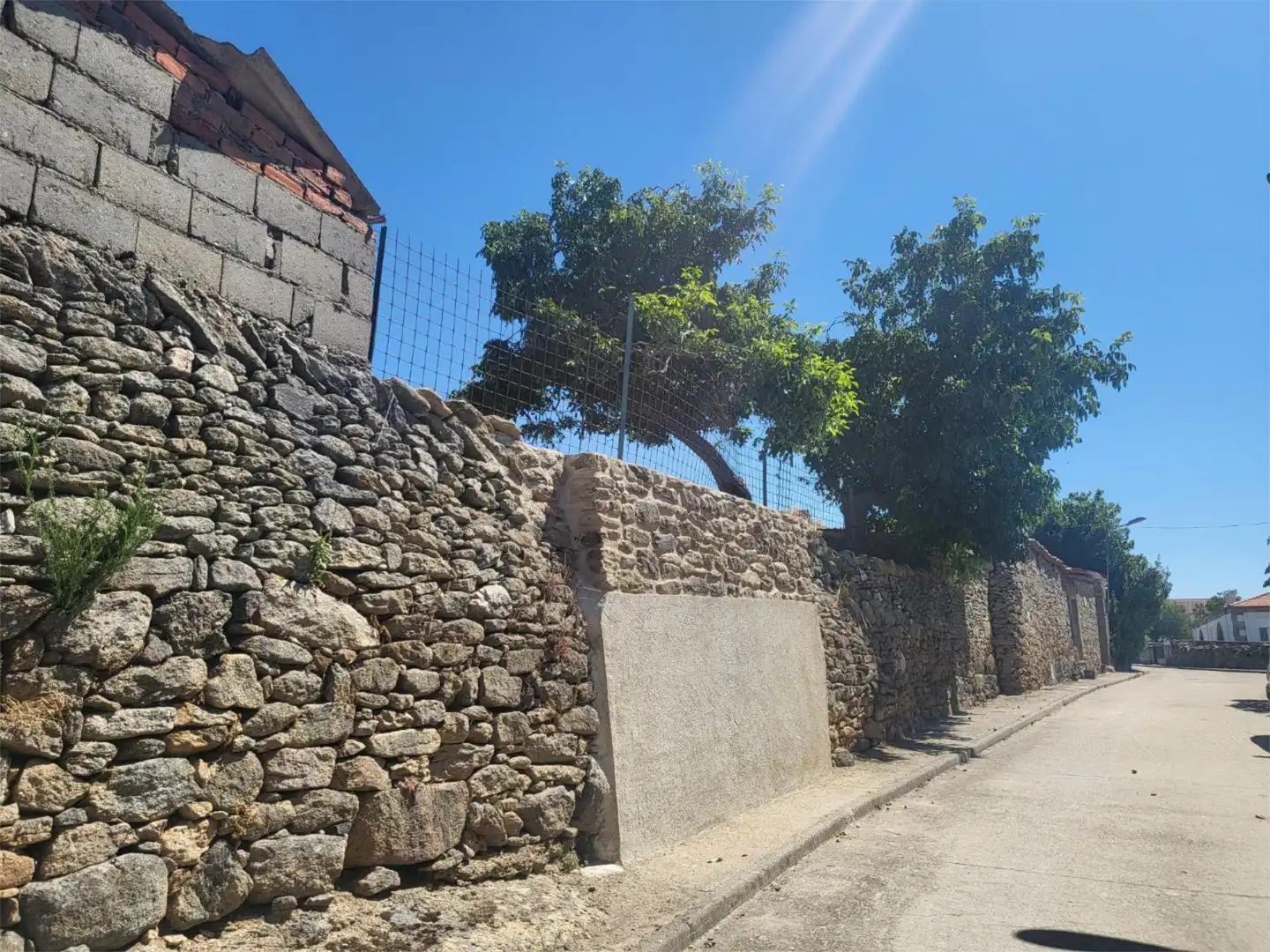Exterior view of Land for sale in Peralejos de Abajo