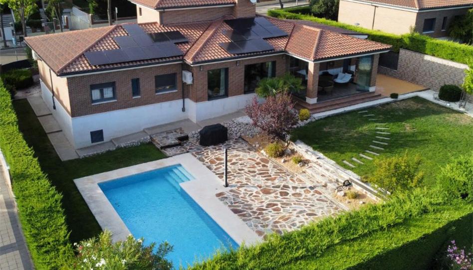 House or chalet to rent in Calle Ladera del Sol, 16, Sotoverde, Valladolid - image 1 Photo 1 of House or chalet to rent in Calle Ladera del Sol, 16, Sotoverde, Valladolid