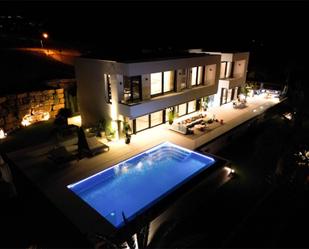 Swimming pool of House or chalet for sale in Mijas  with Air Conditioner, Terrace and Swimming Pool