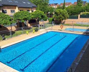 Piscina de Casa o xalet en venda en Rivas-Vaciamadrid