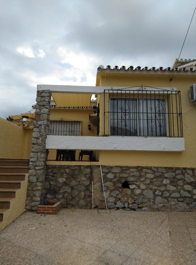 Vista exterior de Casa adosada de lloguer en Mijas amb Aire condicionat, Calefacció i Terrassa
