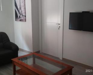 Living room of Planta baja to share in Burgos Capital