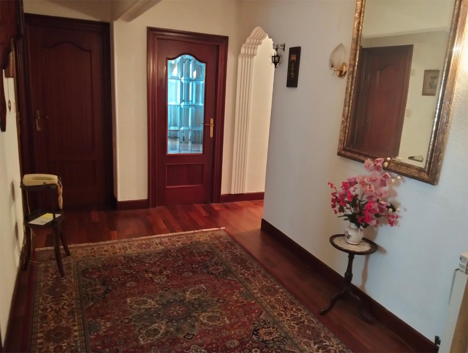 Flat for sale in Laudio / Llodio  with Terrace and Balcony
