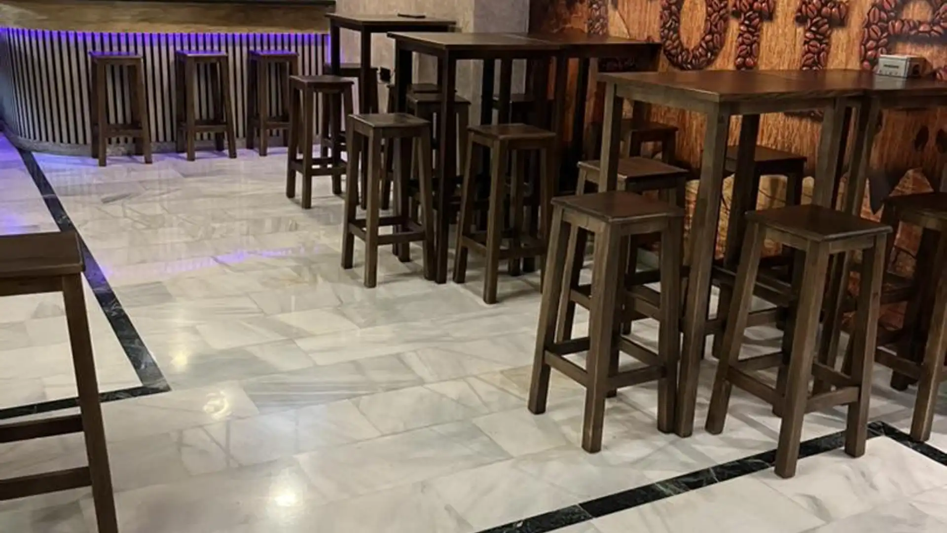 Local en traspaso en Marbella con Aire acondicionado y Calefacción