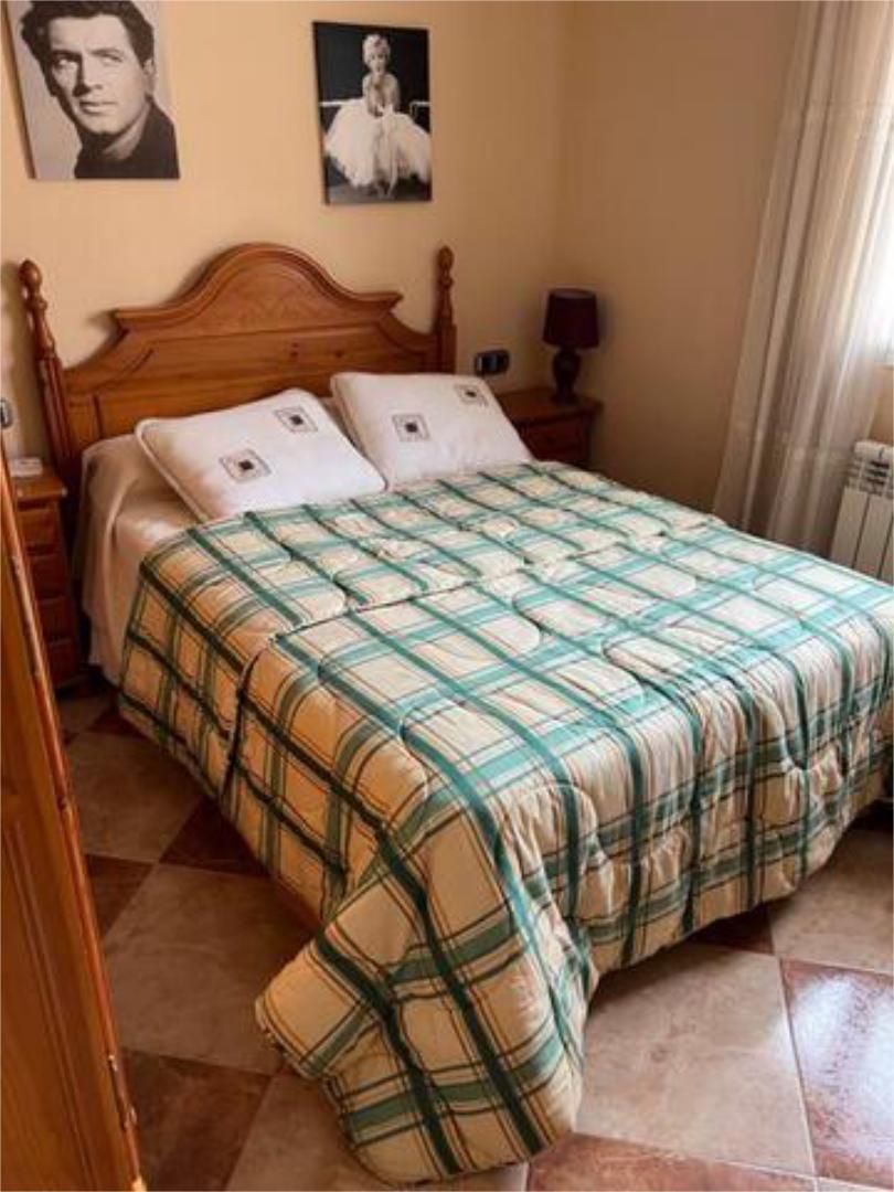 House or chalet for sale in Baza