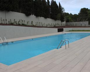 Swimming pool of Flat to rent in Sant Cugat del Vallès  with Air Conditioner, Terrace and Swimming Pool