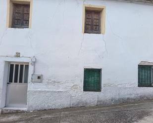 Exterior view of Planta baja for sale in El Puente del Arzobispo