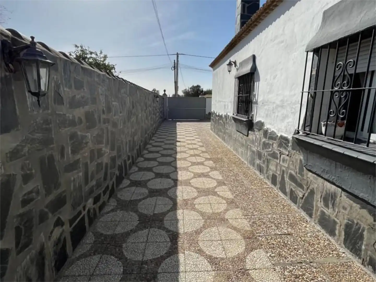 Vista exterior de Pis en venda en Chiclana de la Frontera amb Terrassa, Traster i Piscina