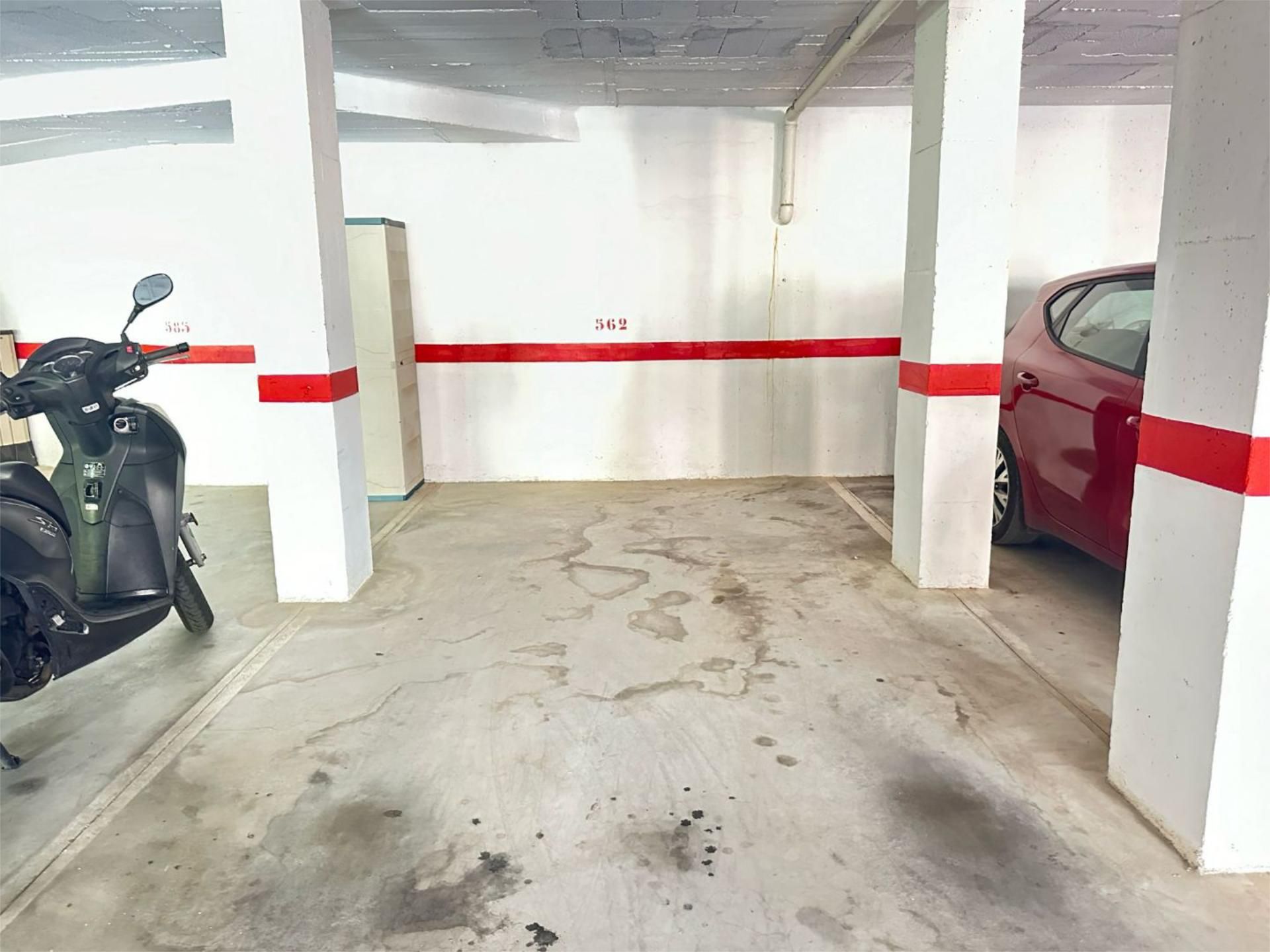 Garage to rent in Calle Tomillo, 6, Torreblanca del Sol