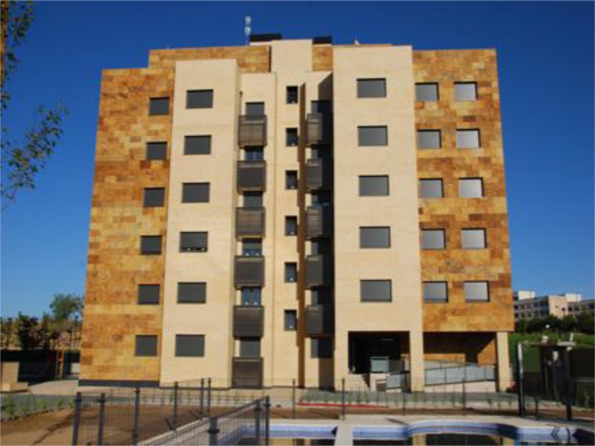 Exterior view of Flat for sale in Valladolid Capital  with Heating, Parquet flooring and Storage room