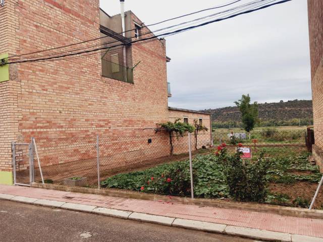 Terreno en venta en carrer vescomte d'ager,  de ar