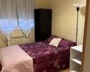 Bedroom of Apartment to share in Leganés  with Air Conditioner, Heating and Furnished