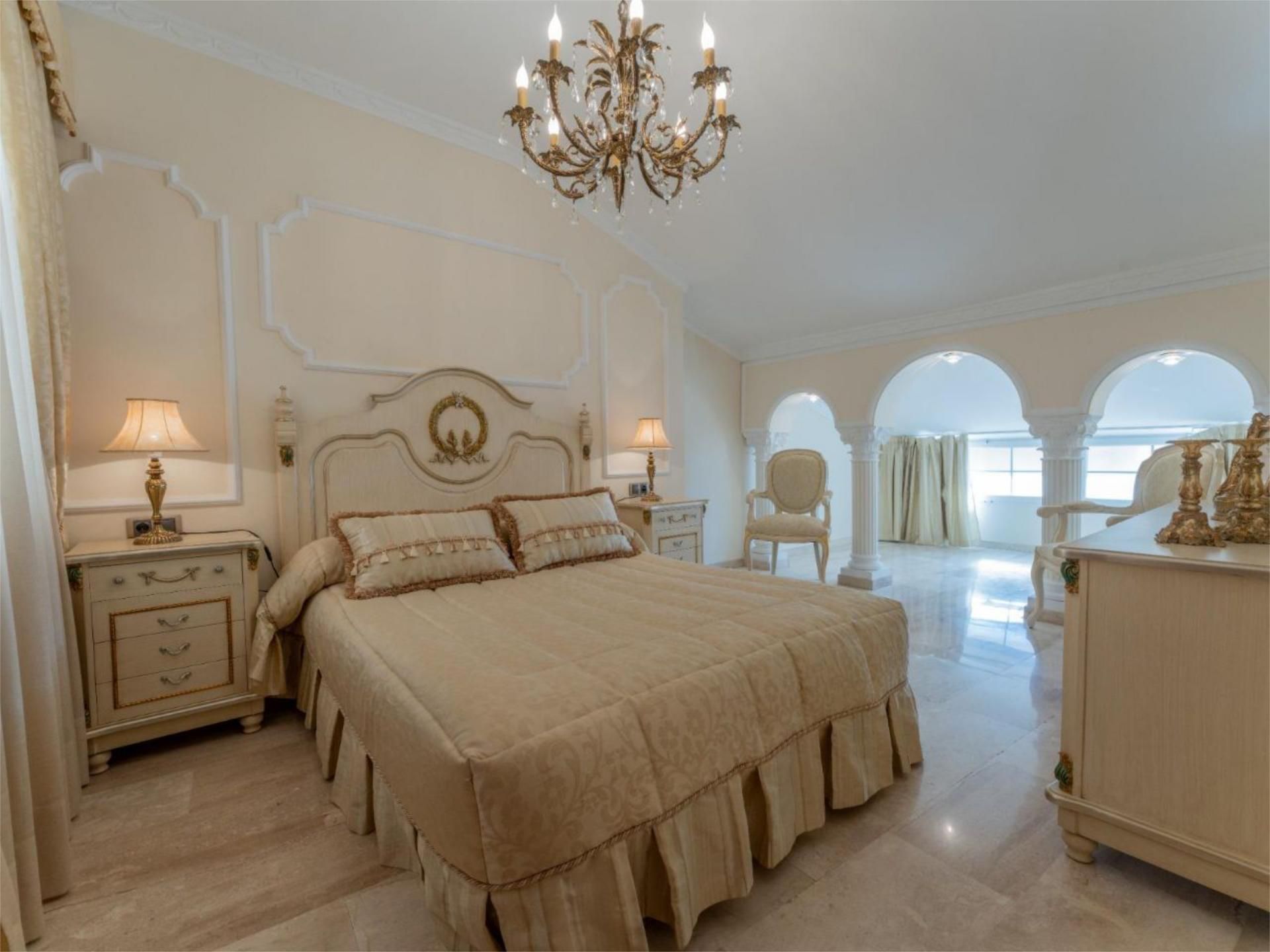 Flat for sale in Huesa Bedroom of Flat for sale in Huesa with Air Conditioner, Heating and Terrace