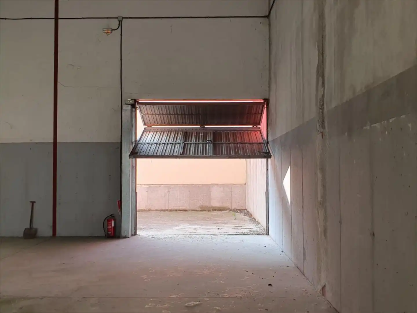 Nave industrial en venta en Cistérniga