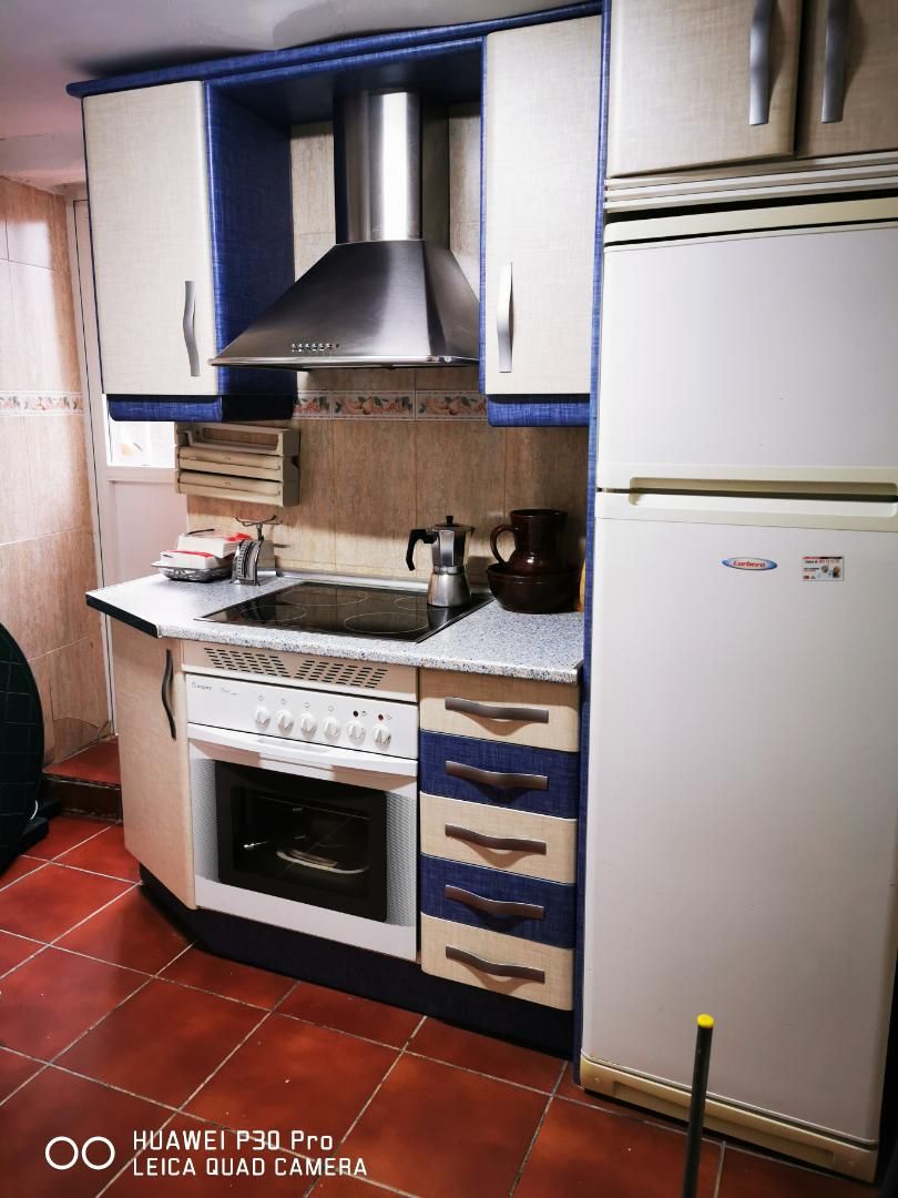 Kitchen of Country house for sale in Gascueña  with Oven, Washing machine and Microwave