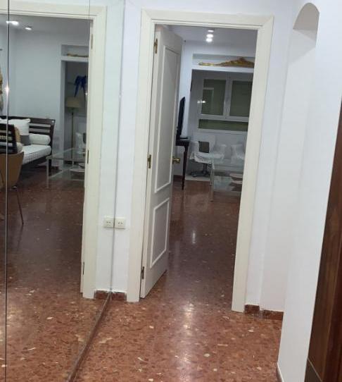 Pis de lloguer a Calle Luna, 12, Casco Histórico - Ribera del Marisco, Cádiz - imatge 1 Foto 1 de Pis de lloguer a Calle Luna, 12, Casco Histórico - Ribera del Marisco, Cádiz