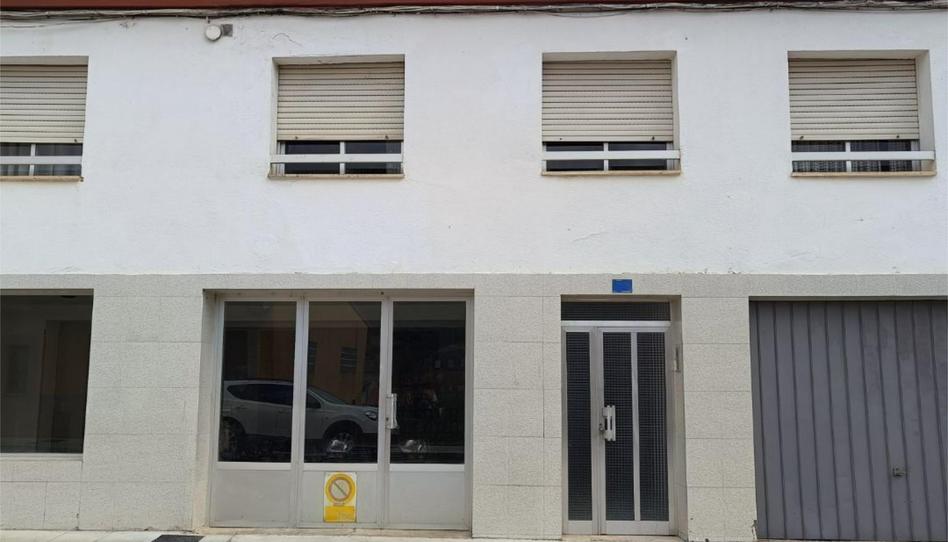 Foto 1 de Casa adosada en venda a Calle el Colegio Viejo, 16, Cistierna, León