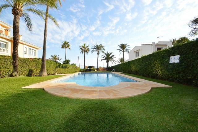 Piso en Alquiler en Avenida del Mediterráneo, 200 en Montañar - El Arenal