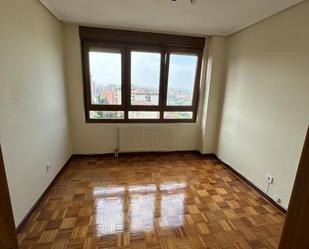 Bedroom of Flat to rent in Santander  with Terrace