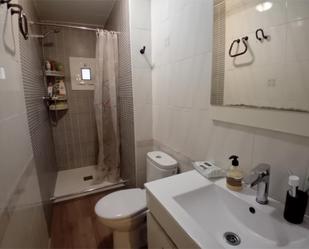 Bathroom of Flat to rent in Ripoll  with Balcony