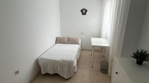 Photo 2 of Flat to share in Calle Alcalde Isacio Contreras, 10, La Calzada - La Florida, Sevilla