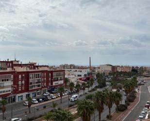 Exterior view of Attic for sale in  Almería Capital  with Terrace