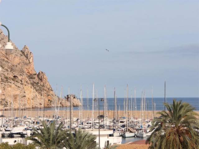 Casa adosada en Alquiler en Calle la Caleta, 4 en Puerto