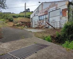 Vista exterior de Nau industrial en venda en Bermeo