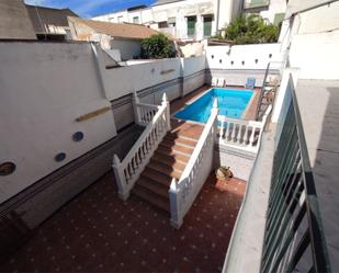 Piscina de Casa adosada en venda en Mancha Real amb Terrassa, Piscina i Balcó